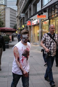 zombiewalk-frankfurt-2014-161-klappeundaction-de
