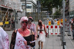 zombiewalk-frankfurt-2014-175-klappeundaction-de