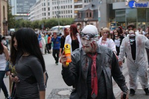 zombiewalk-frankfurt-2014-216-klappeundaction-de