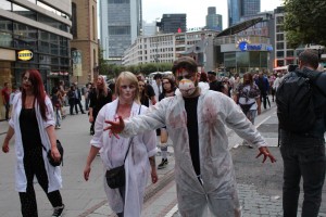 zombiewalk-frankfurt-2014-217-klappeundaction-de